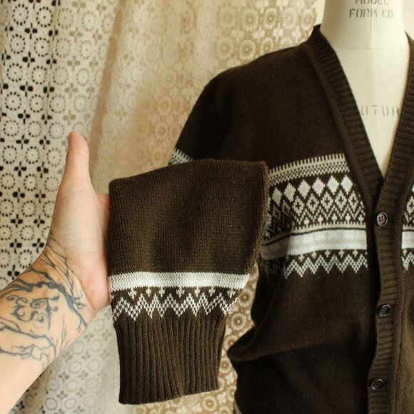 Vintage 1950s 1960s Cardigan, Jaguar Mexican Brown and White Sweater, Size 40 - Picture 4 of 10